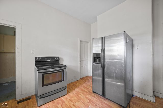 52 Home Avenue, Terre Haute, IN 47803