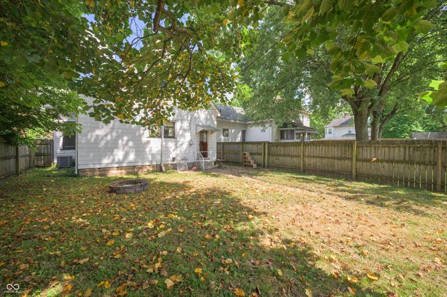 52 Home Avenue, Terre Haute, IN 47803