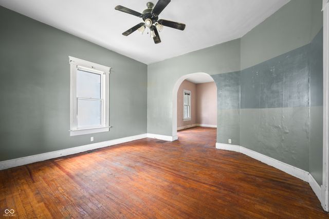 52 Home Avenue, Terre Haute, IN 47803