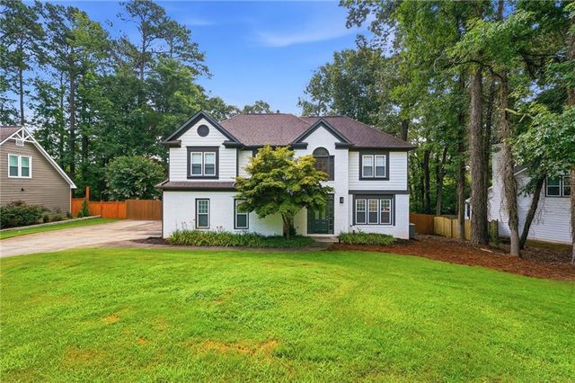 2228 Duck Hollow Drive NW, Kennesaw, GA 30152