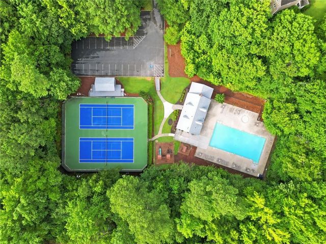 2228 Duck Hollow Drive NW, Kennesaw, GA 30152