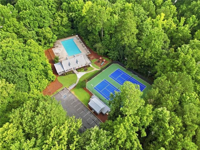 2228 Duck Hollow Drive NW, Kennesaw, GA 30152