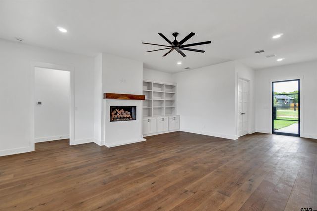 20224 Roebuck Drive, Bullard, TX 75757
