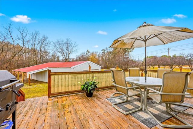 33805 Vickers Street NE, Cambridge, MN 55008