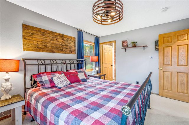 33805 Vickers Street NE, Cambridge, MN 55008