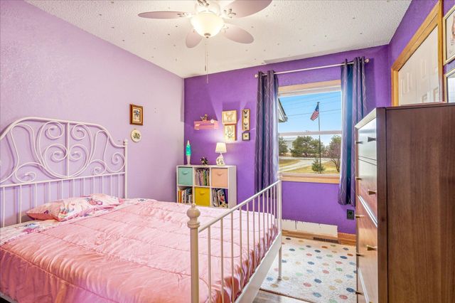 33805 Vickers Street NE, Cambridge, MN 55008