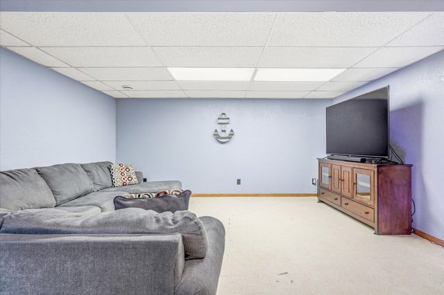 33805 Vickers Street NE, Cambridge, MN 55008