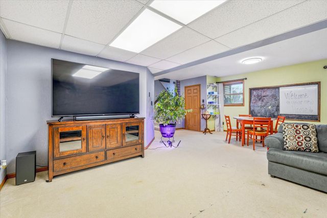 33805 Vickers Street NE, Cambridge, MN 55008