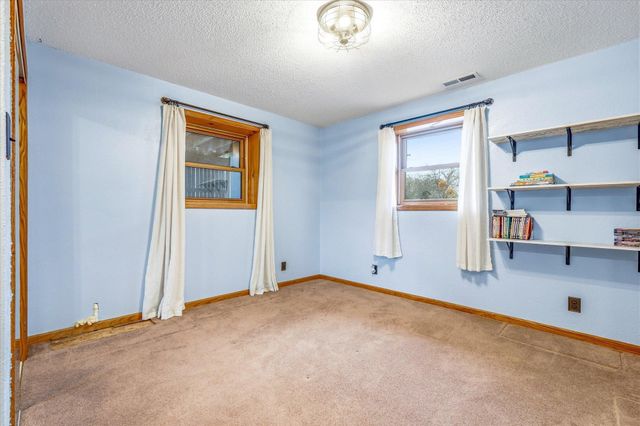 33805 Vickers Street NE, Cambridge, MN 55008