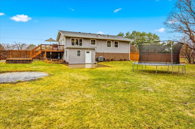 33805 Vickers Street NE, Cambridge, MN 55008