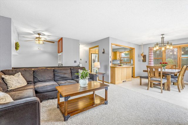 33805 Vickers Street NE, Cambridge, MN 55008