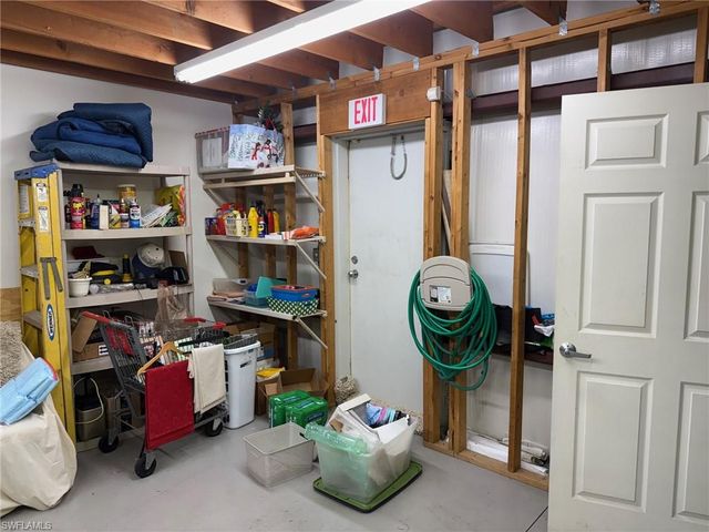 4776 Radio RD # 207, Naples, FL 34104