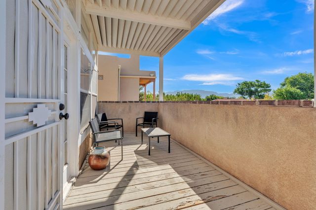 4211 Stowe Road NW, Albuquerque, NM 87114