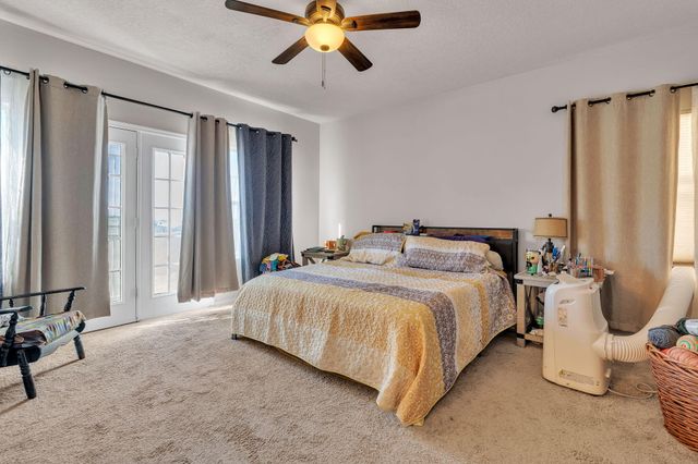 4211 Stowe Road NW, Albuquerque, NM 87114