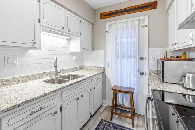 1140 S ORLANDO AVENUE E13, Maitland, FL 32751