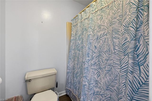 2302 Flanders CT, Virginia Beach, VA 23454