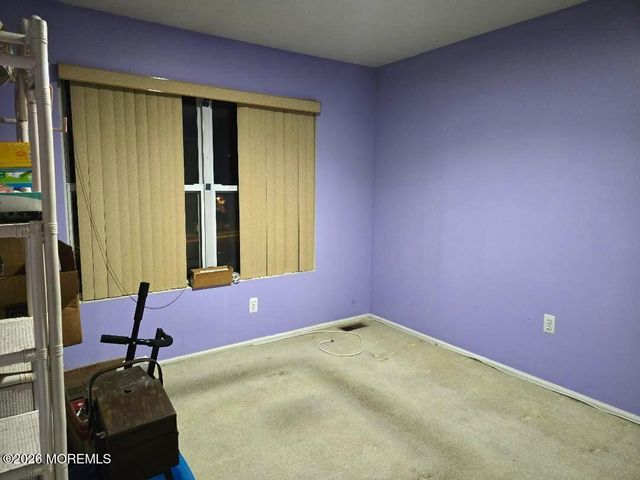 17 Vincent Court, Little Egg Harbor, NJ 08087