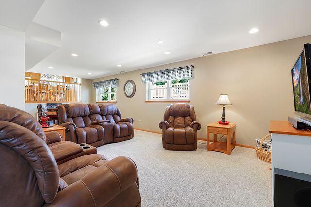 840 Wren Court, New Lenox, IL 60451