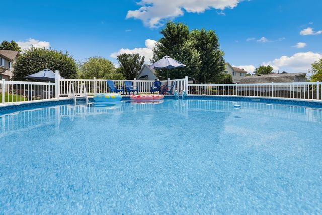 840 Wren Court, New Lenox, IL 60451