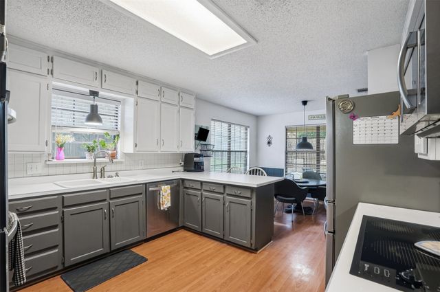 5105 Wind Rock Court, Arlington, TX 76017