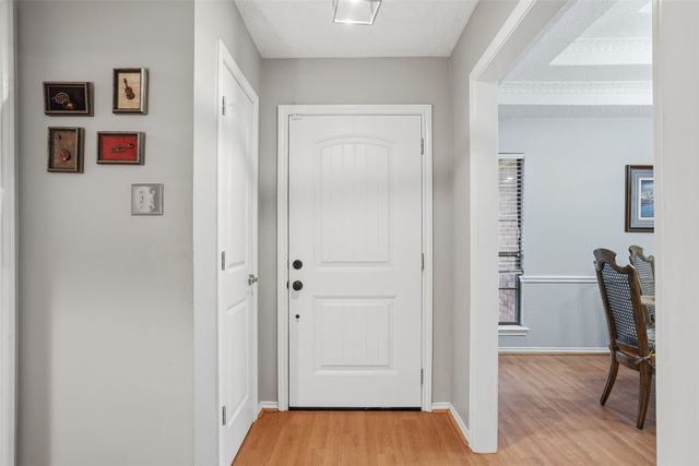 5105 Wind Rock Court, Arlington, TX 76017