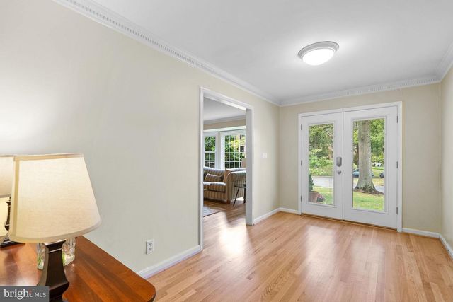 9000 WILLOW VALLEY DR, Potomac, MD 20854