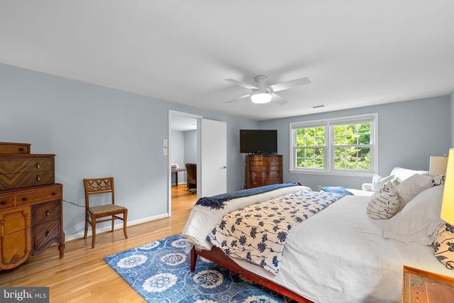 9000 WILLOW VALLEY DR, Potomac, MD 20854