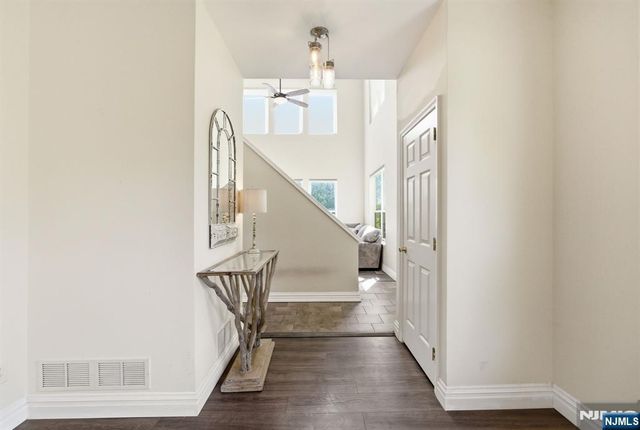 15 Aspen Court, Hardyston, NJ 07419