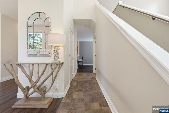 15 Aspen Court, Hardyston, NJ 07419