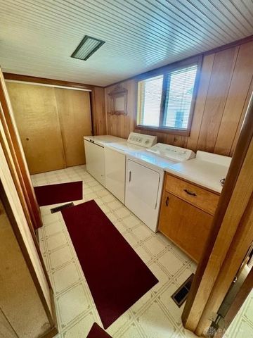 1143 Fort Jefferson Avenue, Greenville, OH 45331