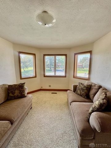 1143 Fort Jefferson Avenue, Greenville, OH 45331