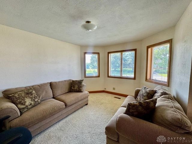 1143 Fort Jefferson Avenue, Greenville, OH 45331