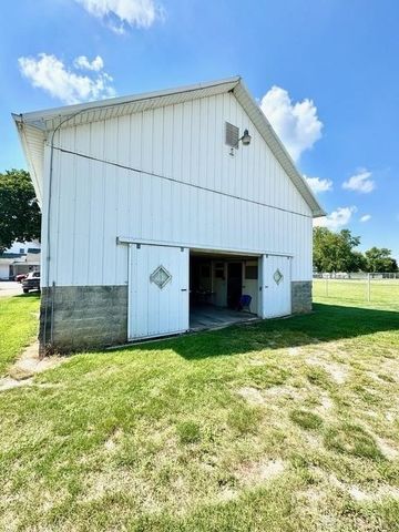 1143 Fort Jefferson Avenue, Greenville, OH 45331