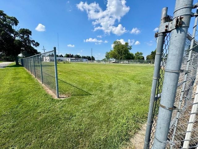 1143 Fort Jefferson Avenue, Greenville, OH 45331