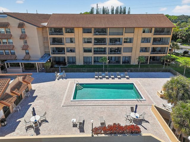 1036 Us Highway One 419, North Palm Beach, FL 33408