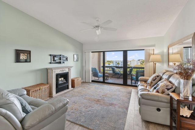 1036 Us Highway One 419, North Palm Beach, FL 33408