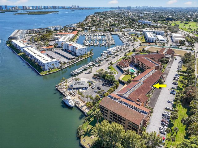 1036 Us Highway One 419, North Palm Beach, FL 33408