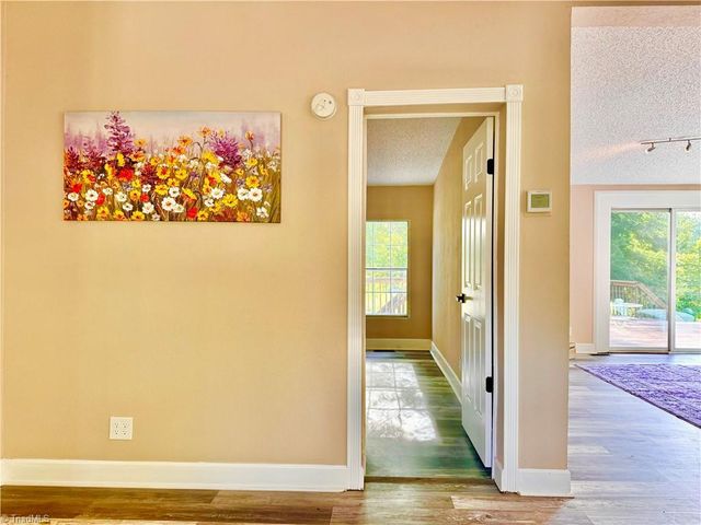 1293 N Koontz Road, Lexington, NC 27295