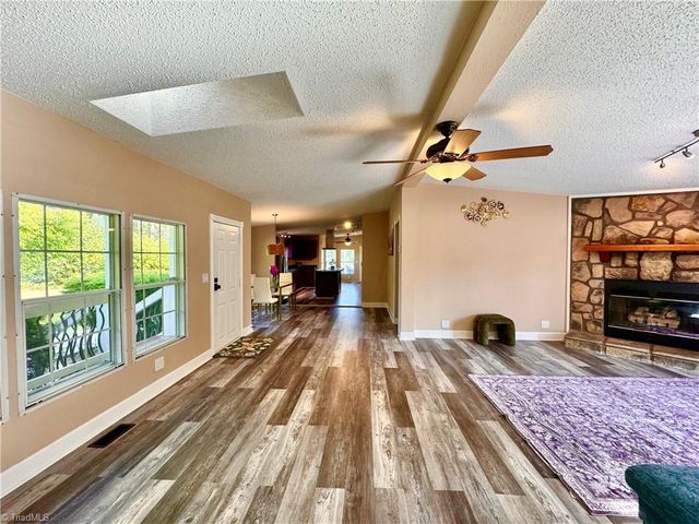 1293 N Koontz Road, Lexington, NC 27295