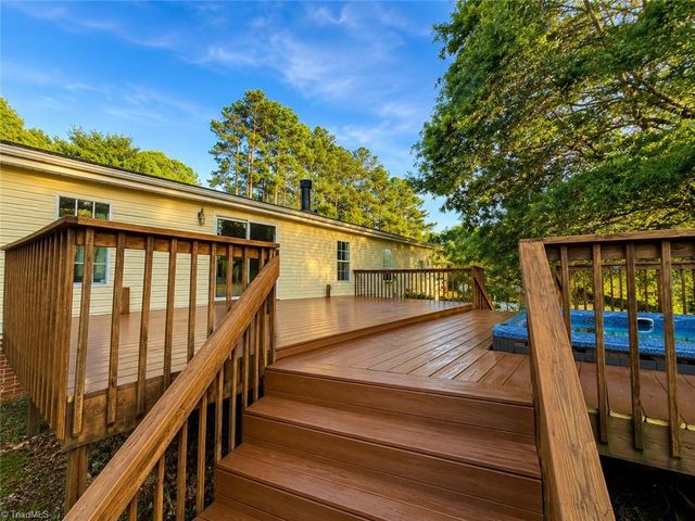 1293 N Koontz Road, Lexington, NC 27295