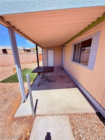 4182 Queen Isabel Court, Las Vegas, NV 89115