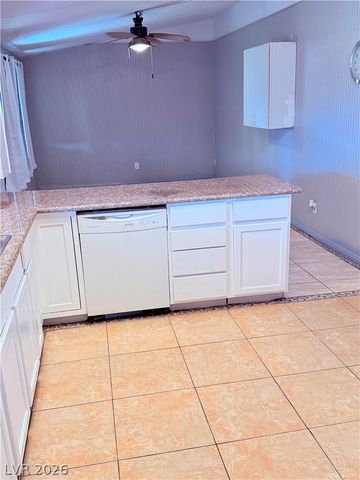4182 Queen Isabel Court, Las Vegas, NV 89115
