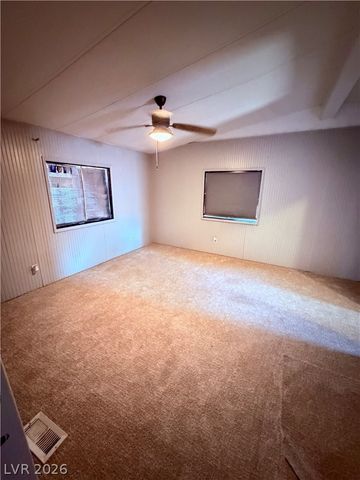 4182 Queen Isabel Court, Las Vegas, NV 89115