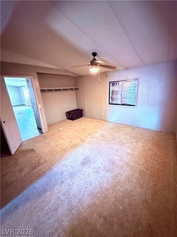 4182 Queen Isabel Court, Las Vegas, NV 89115