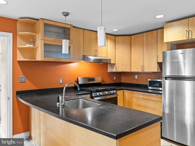 316 LOCUST AVE, Ardmore, PA 19003