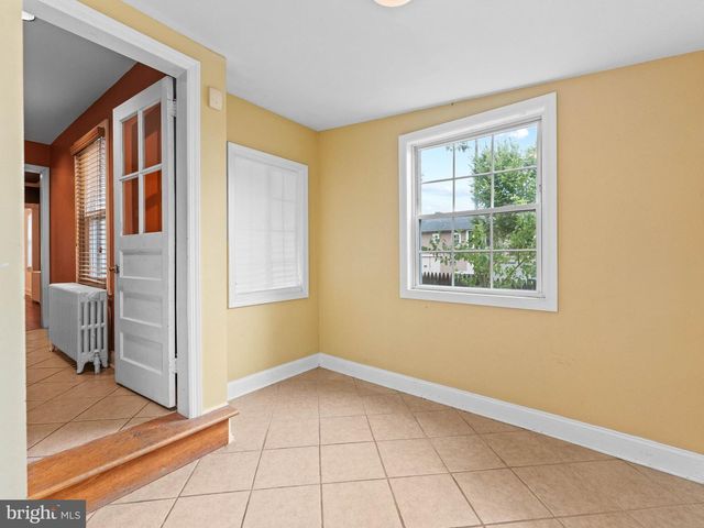 316 LOCUST AVE, Ardmore, PA 19003