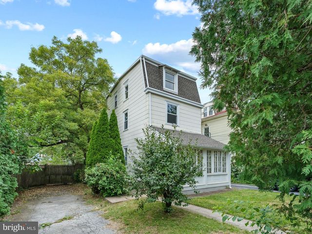 316 LOCUST AVE, Ardmore, PA 19003
