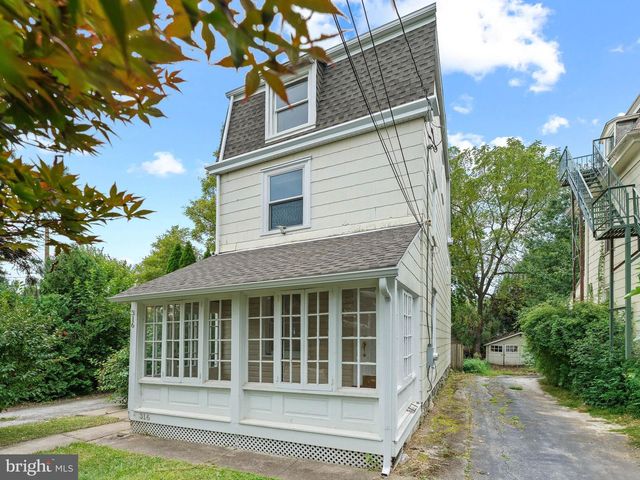 316 LOCUST AVE, Ardmore, PA 19003