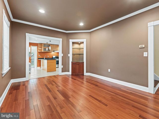 316 LOCUST AVE, Ardmore, PA 19003