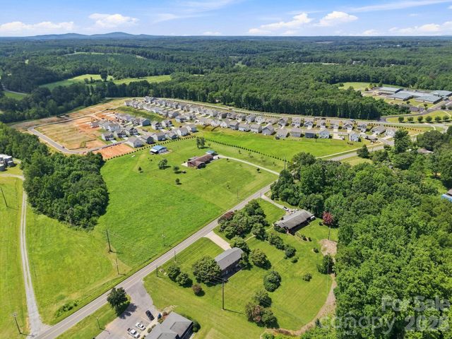 2312 Painted Trail, Catawba, NC 28609
